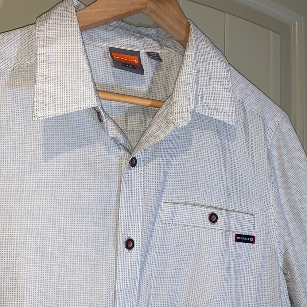 Merrell Button-Down Shirt - Picture 2 of 8